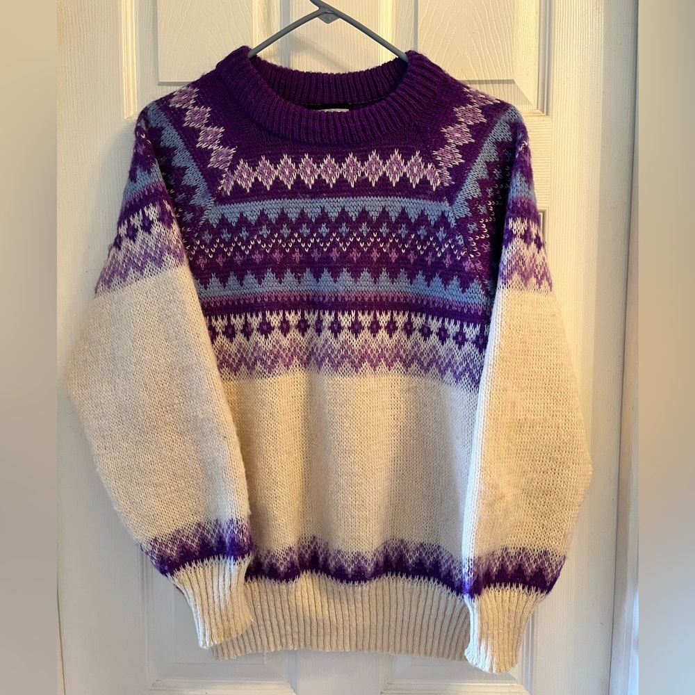 Women's L Nesjar Sweater from Norway 100%wool